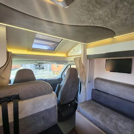 Campsite Autocaravana 6 Plazas Posibilidad De Moverse O Montcada i Reixac